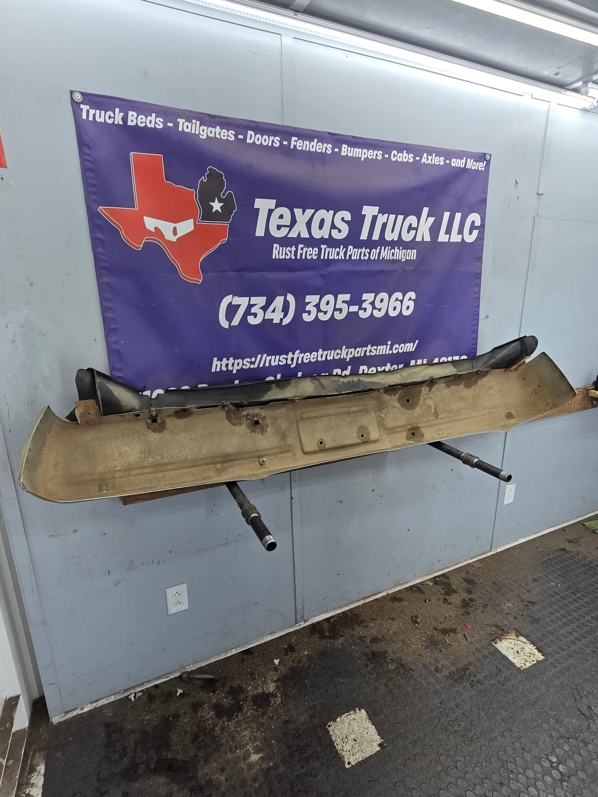 1983-1996 Chevrolet / GMC K1500 K2500 K3500 Front Bumper