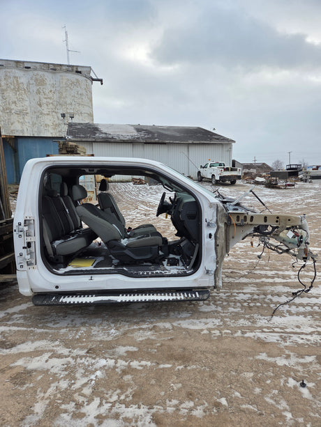 2015-2020 Ford F150 4 Door Extended Super Cab - Oxford White