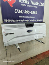 2015-2017 Ford F150 Tailgate W/Step - Oxford White