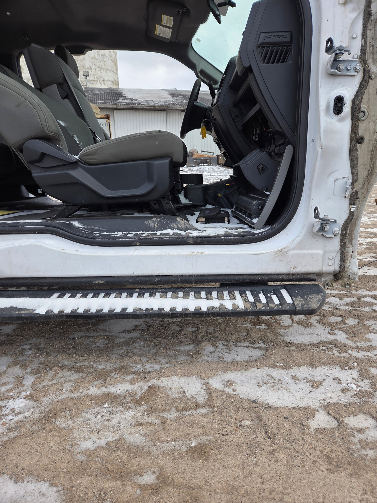 2015-2020 Ford F150 4 Door Extended Super Cab - Oxford White