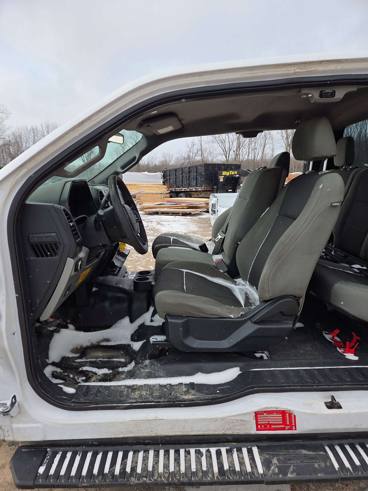 2015-2020 Ford F150 4 Door Extended Super Cab - Oxford White