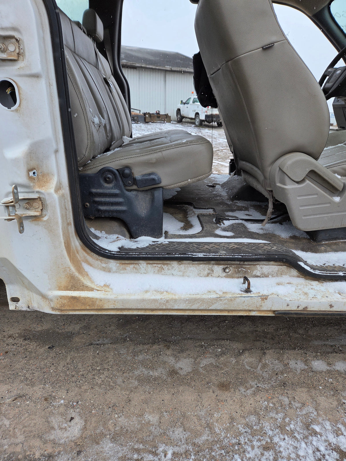 2009-2014 Ford F150 Extended Cab 4 Door Truck Cab