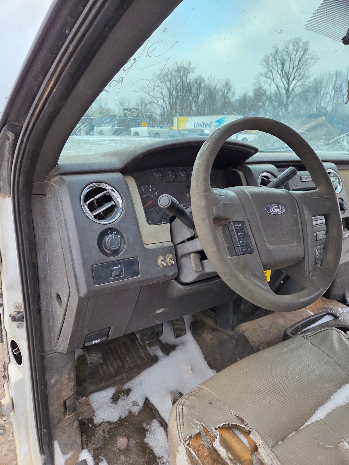 2009-2014 Ford F150 Extended Cab 4 Door Truck Cab