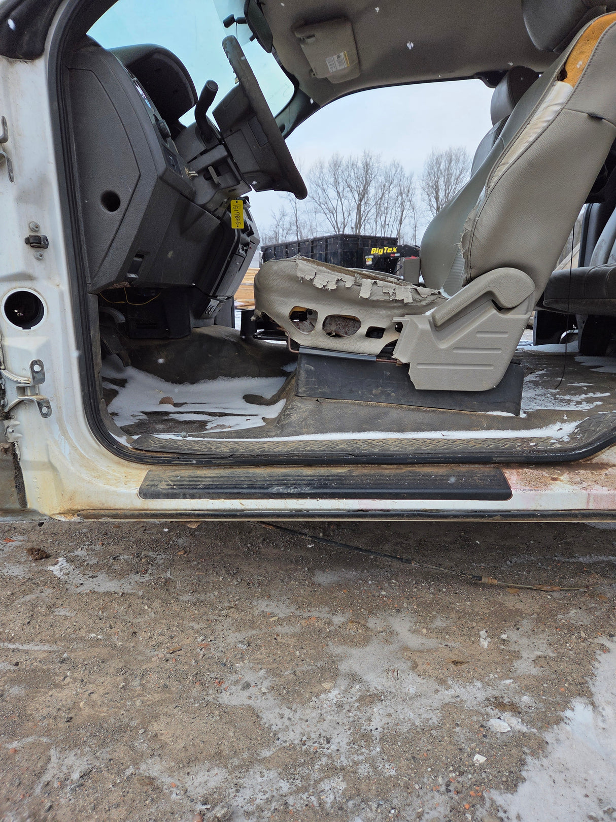 2009-2014 Ford F150 Extended Cab 4 Door Truck Cab