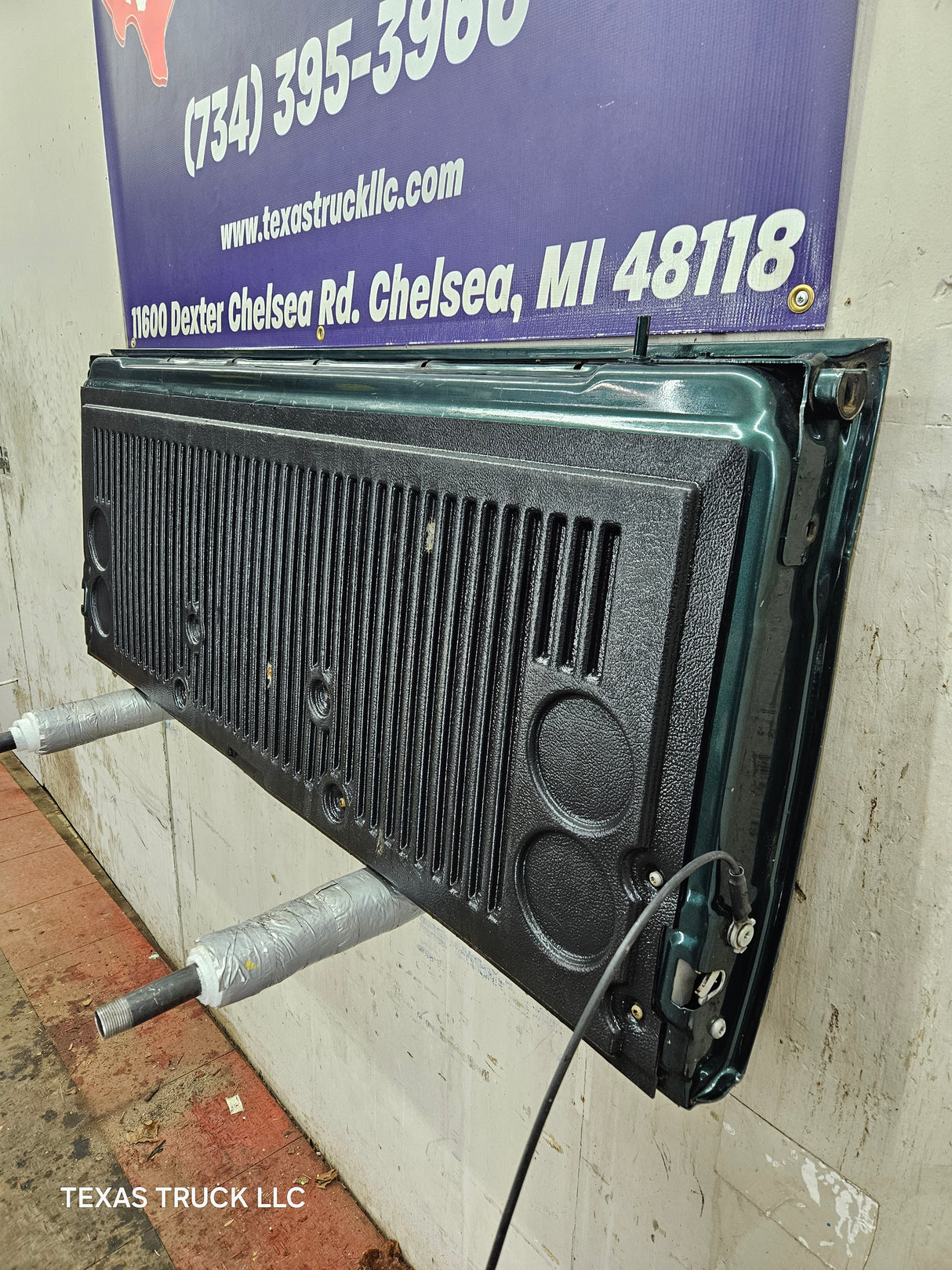 2004-2008 Ford F-150 Tailgate - Dark Green