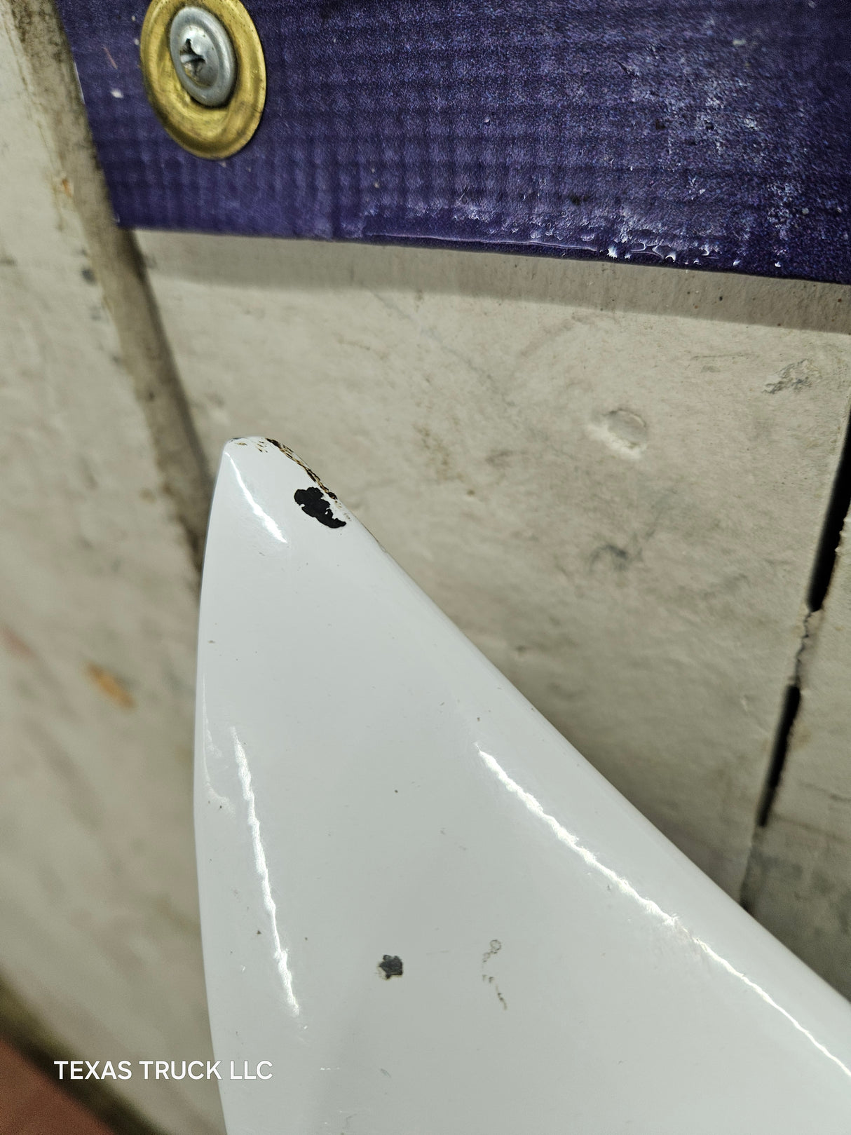 2008-2010 Ford Super Duty F250 F350 RH Passenger Side Fender - Oxford White