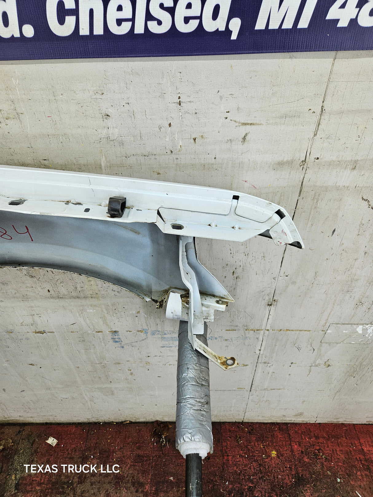 2009-2014 Ford F150 LH Driver Fender - Oxford White