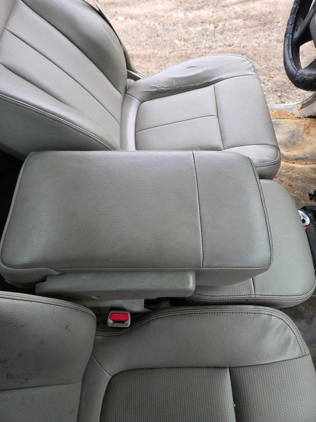 2009-2014 Ford F150 Regular Cab 2 Door Truck Cab