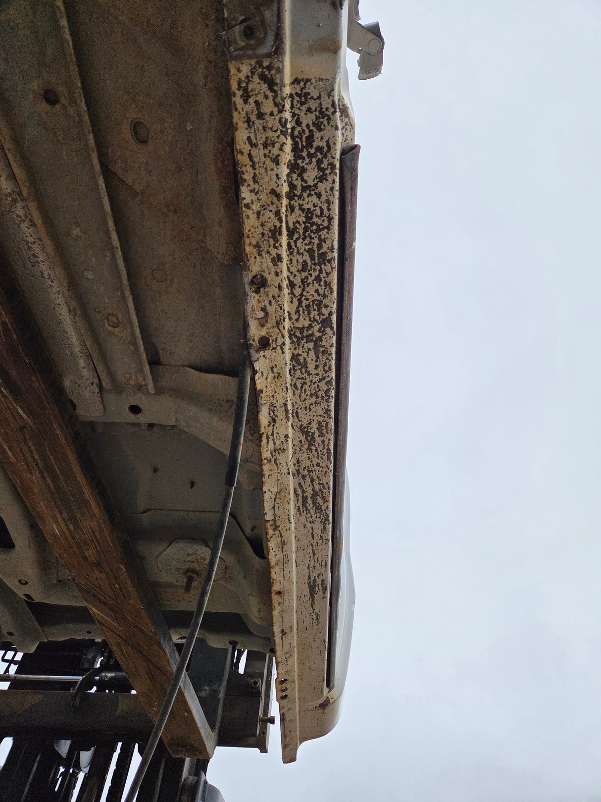 2009-2014 Ford F150 Regular Cab 2 Door Truck Cab