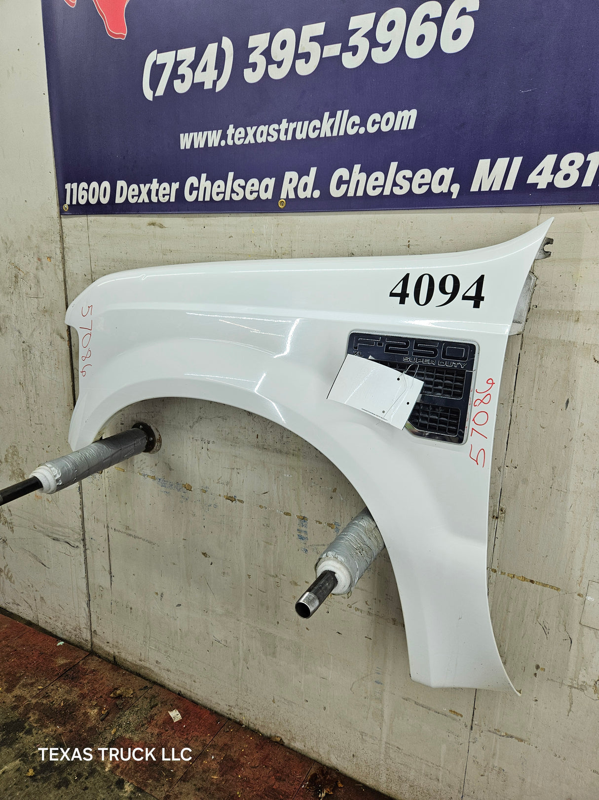 2008-2010 Ford Super Duty F250 F350 LH Driver Side Fender - Oxford White