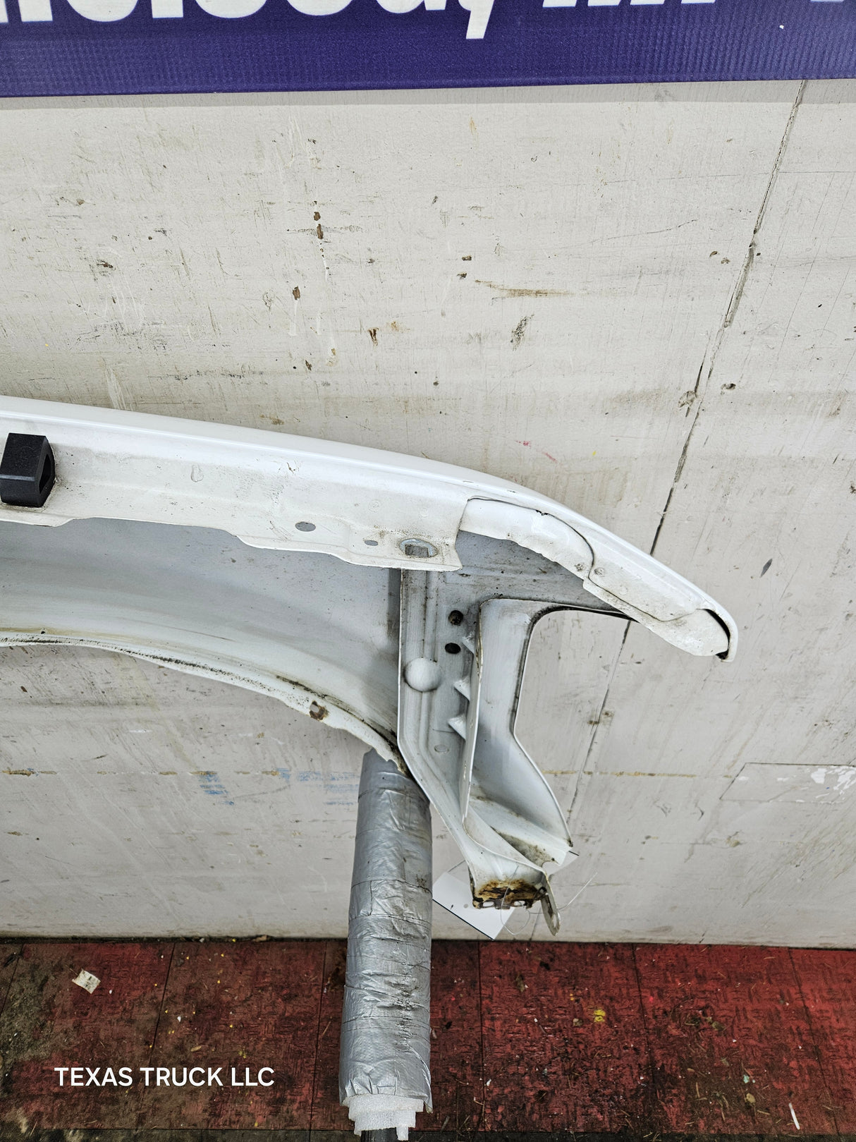 2008-2010 Ford Super Duty F250 F350 LH Driver Side Fender - Oxford White