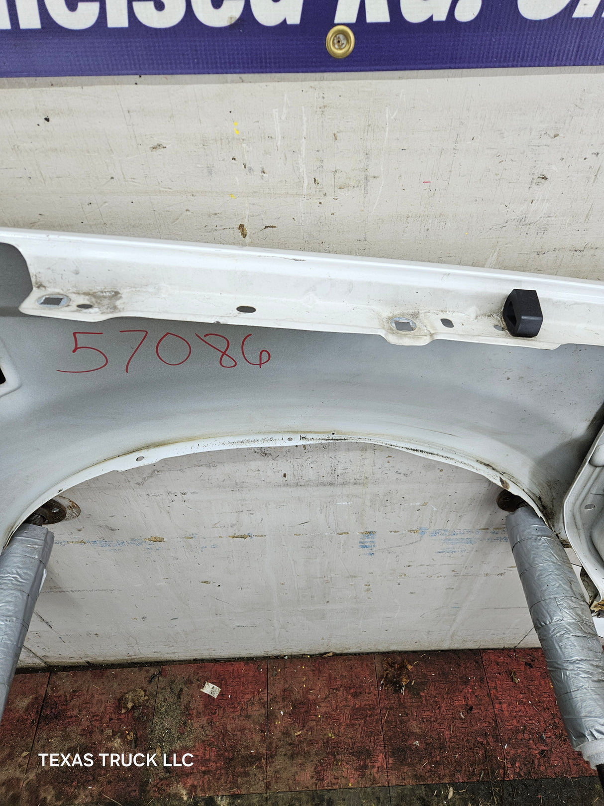 2008-2010 Ford Super Duty F250 F350 LH Driver Side Fender - Oxford White