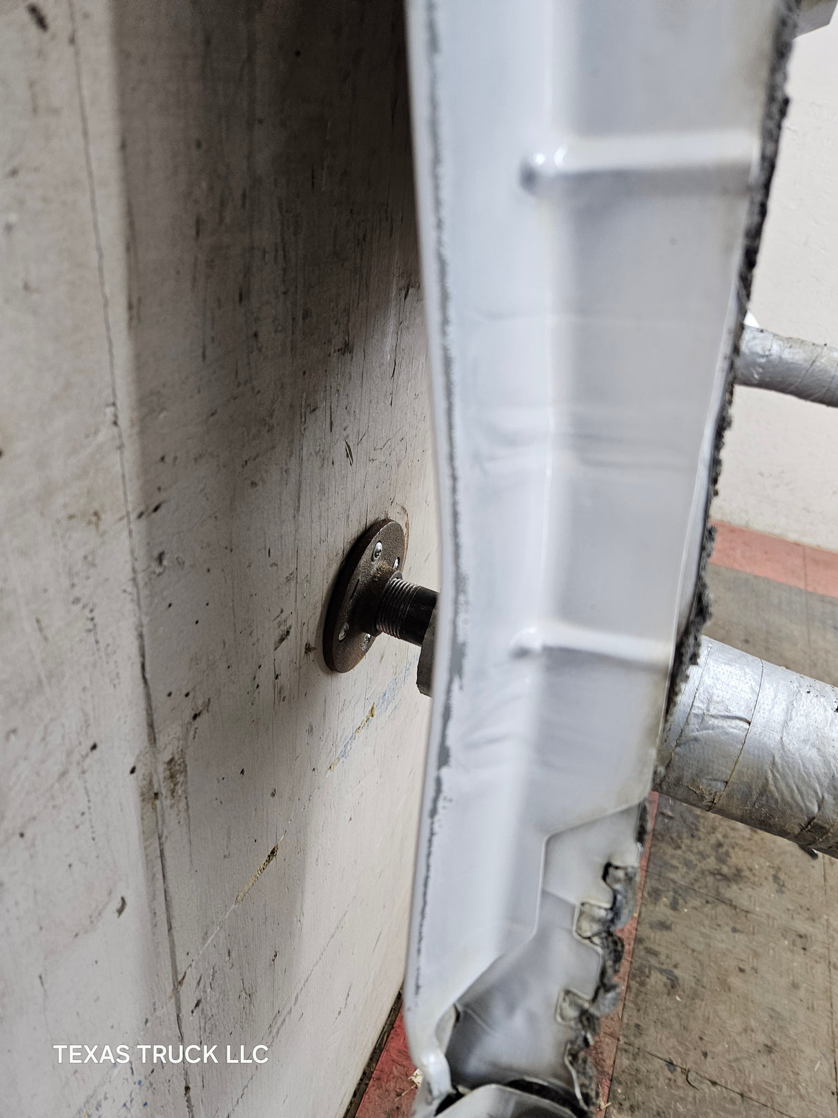 2009-2014 Ford F150 LH Driver Fender - Oxford White