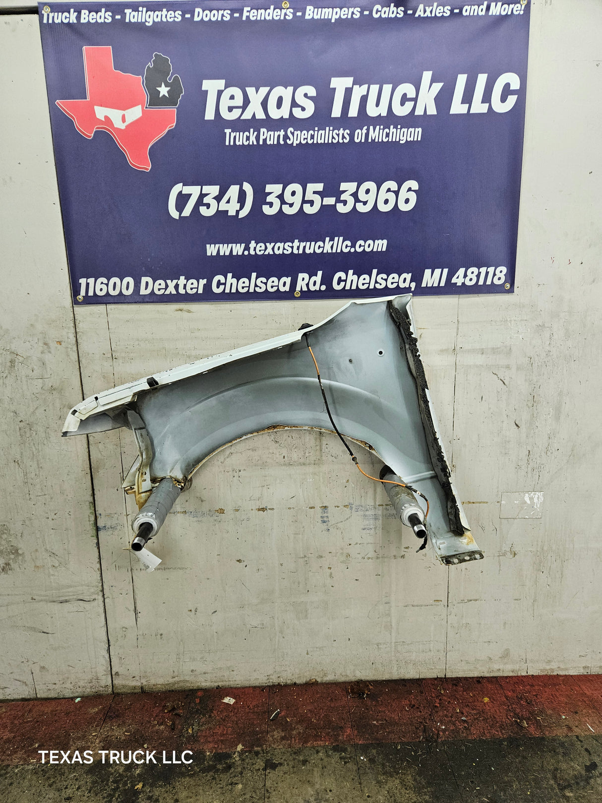 2009-2014 Ford F150 RH Passenger Fender - Oxford White