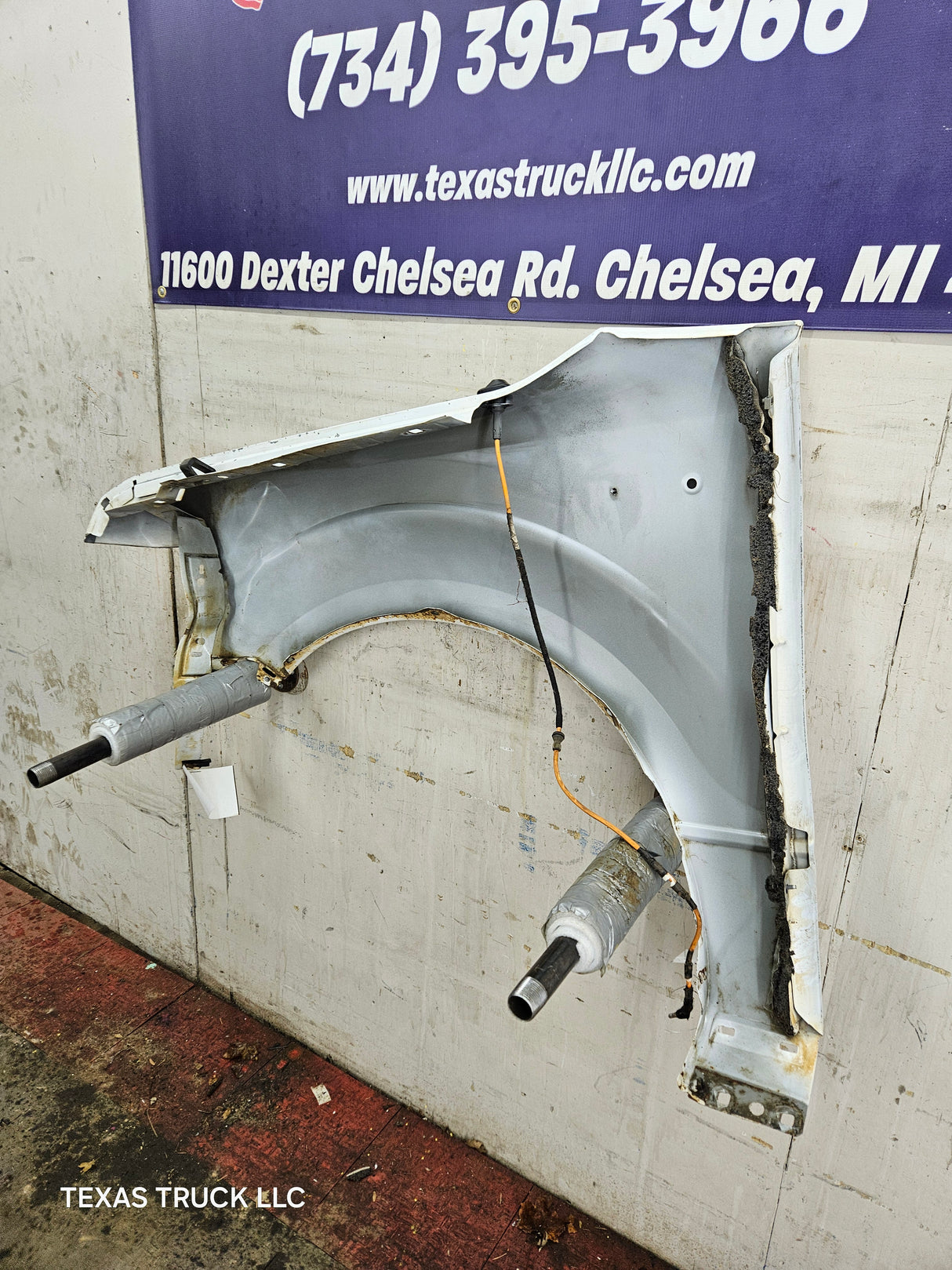 2009-2014 Ford F150 RH Passenger Fender - Oxford White