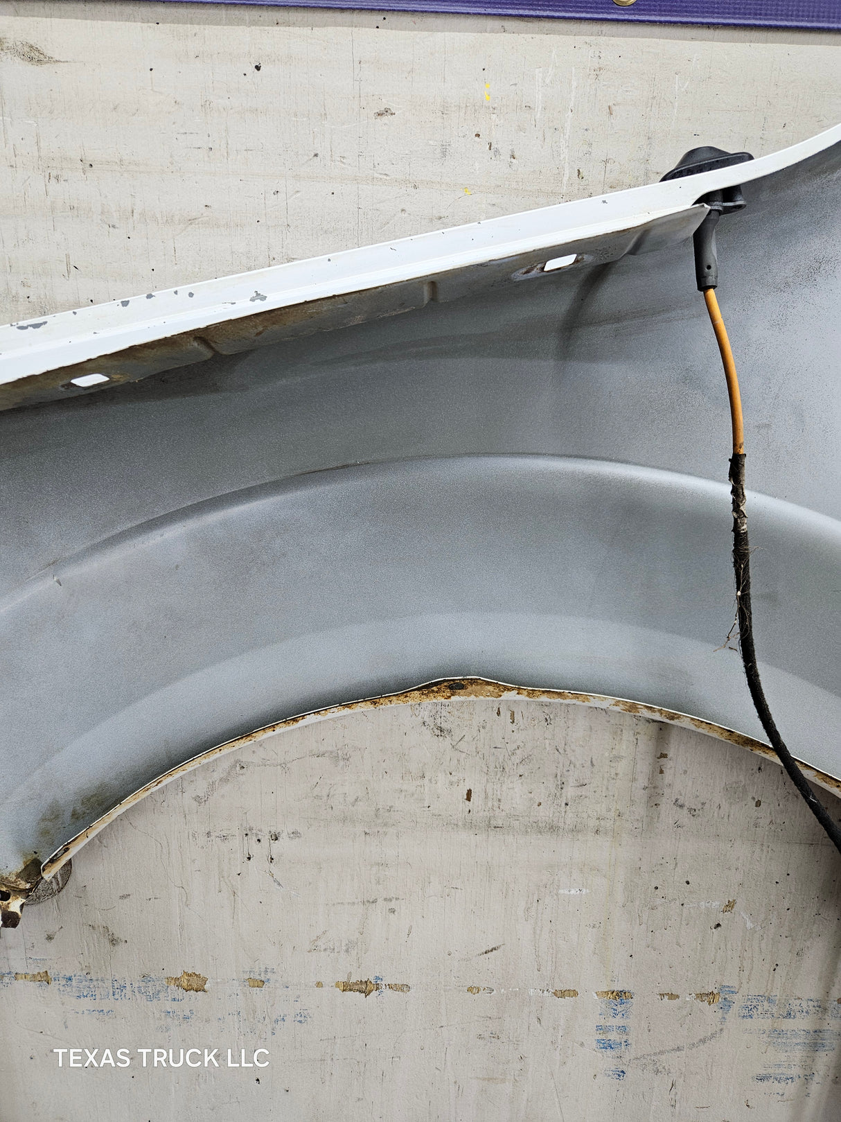 2009-2014 Ford F150 RH Passenger Fender - Oxford White
