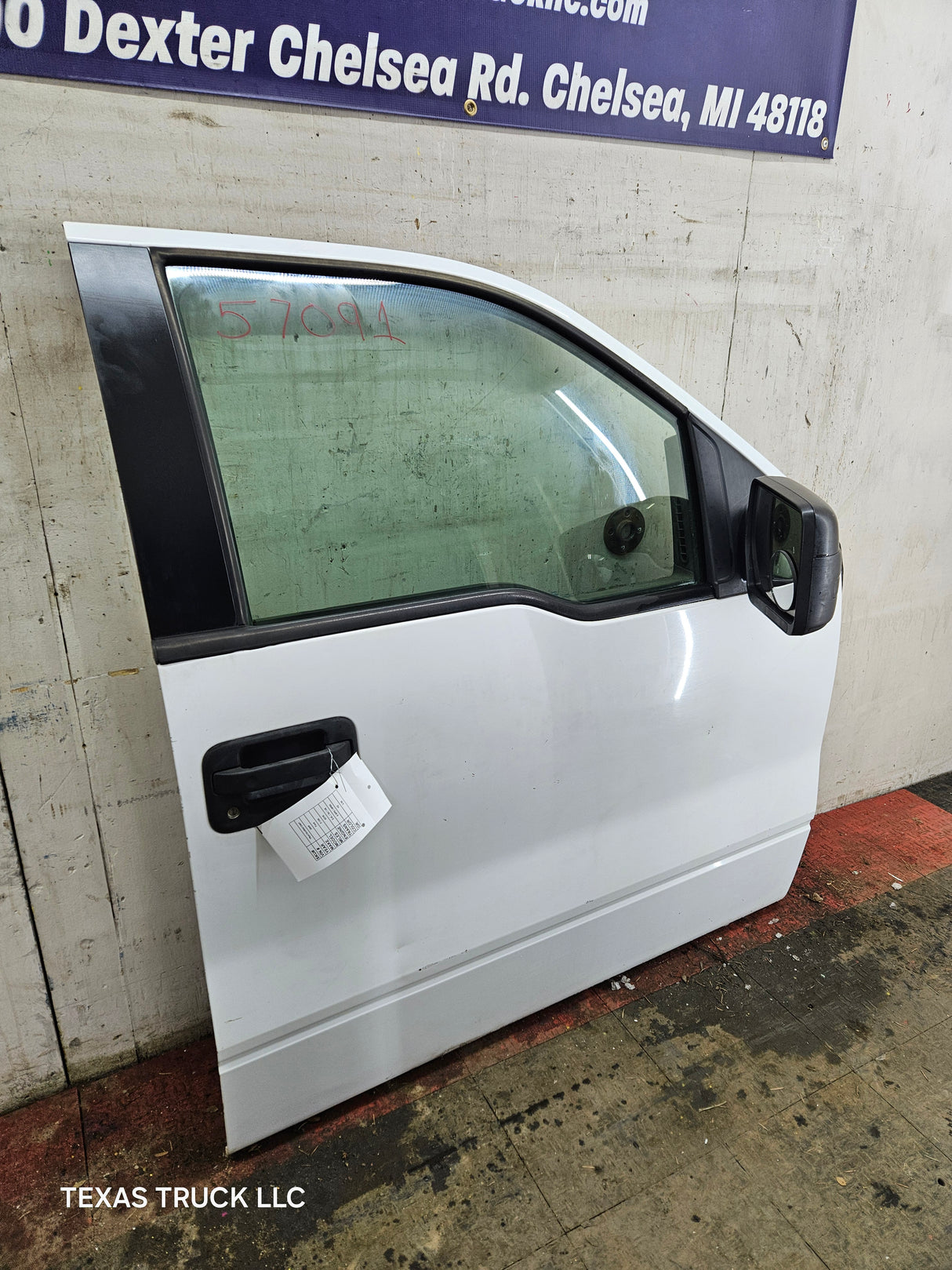 2009-2014 Ford F150 RH Passenger Side Front Door