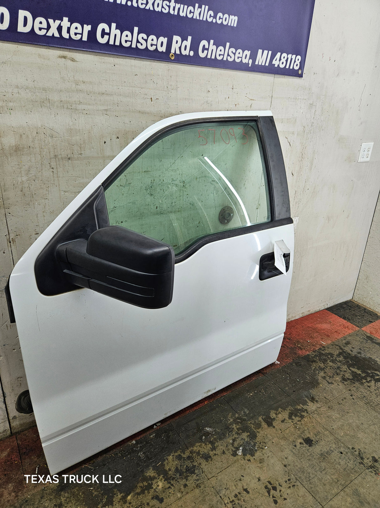 2009-2014 Ford F150 LH Driver Side Front Door