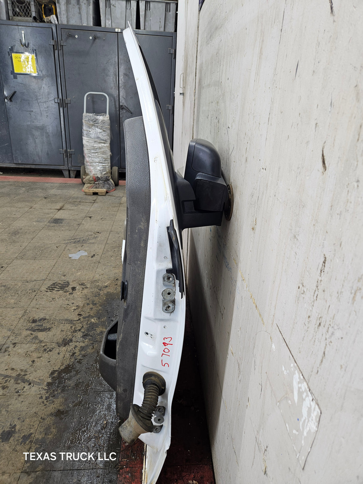 2009-2014 Ford F150 LH Driver Side Front Door