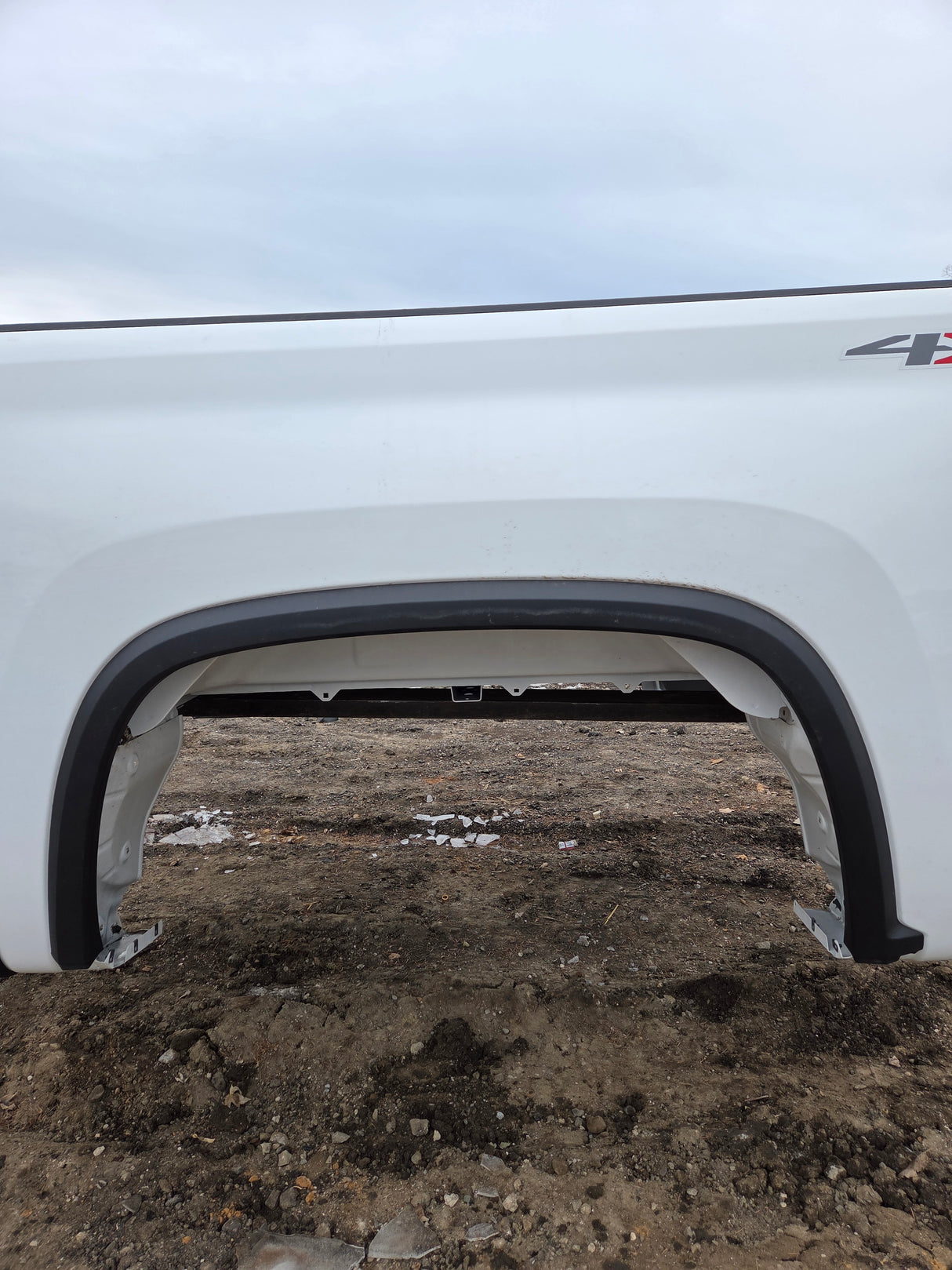 2019-2025 Chevrolet Silverado 2500 3500 HD 6' 6" Short Truck Bed