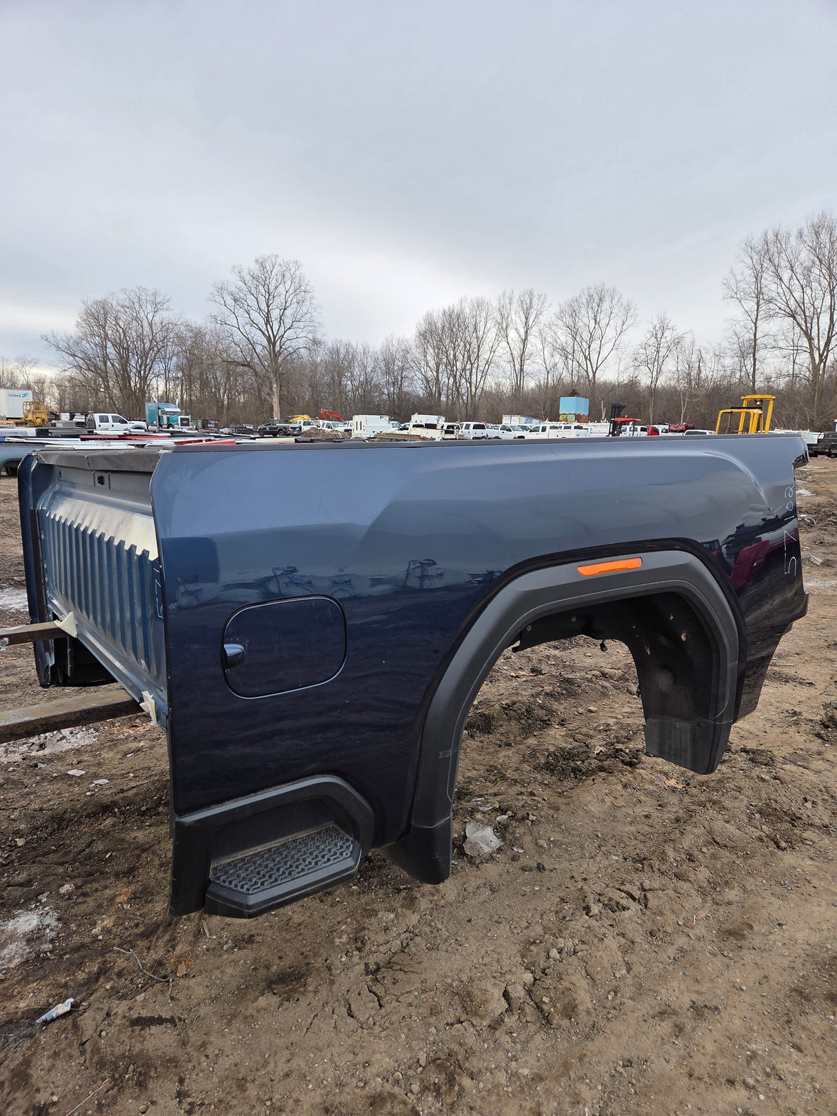 2019-2025 GMC Sierra 2500 3500 HD 6' 6" Short Truck Bed - Blue