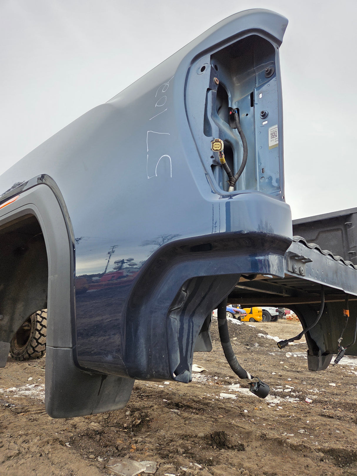 2019-2025 GMC Sierra 2500 3500 HD 6' 6" Short Truck Bed - Blue