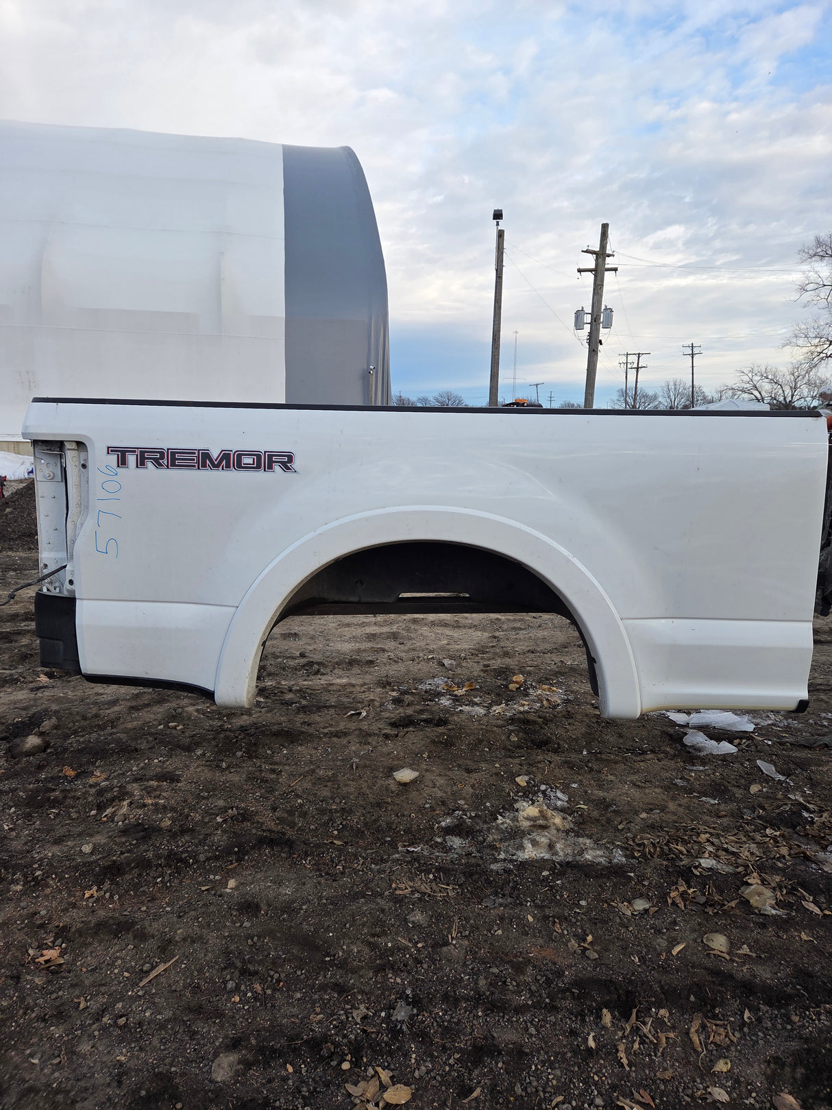 2017-2022 Ford F250 F350 Super Duty 6' 9" Short Truck Bed