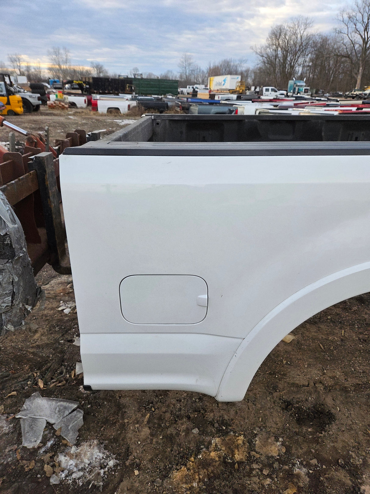 2017-2022 Ford F250 F350 Super Duty 6' 9" Short Truck Bed