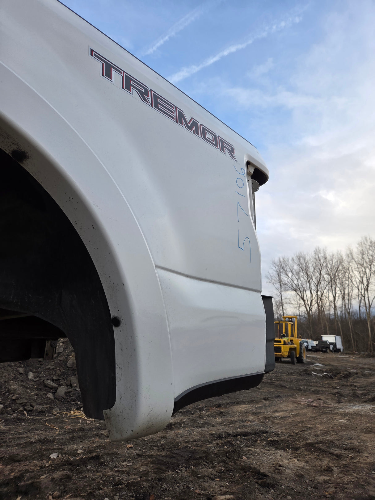 2017-2022 Ford F250 F350 Super Duty 6' 9" Short Truck Bed