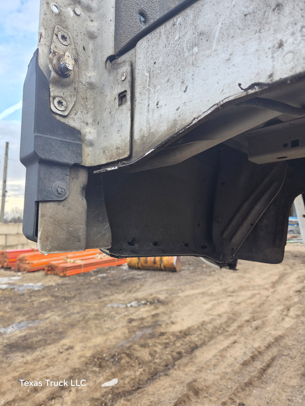 2017-2022 Ford F250 F350 Super Duty 6' 9" Short Truck Bed