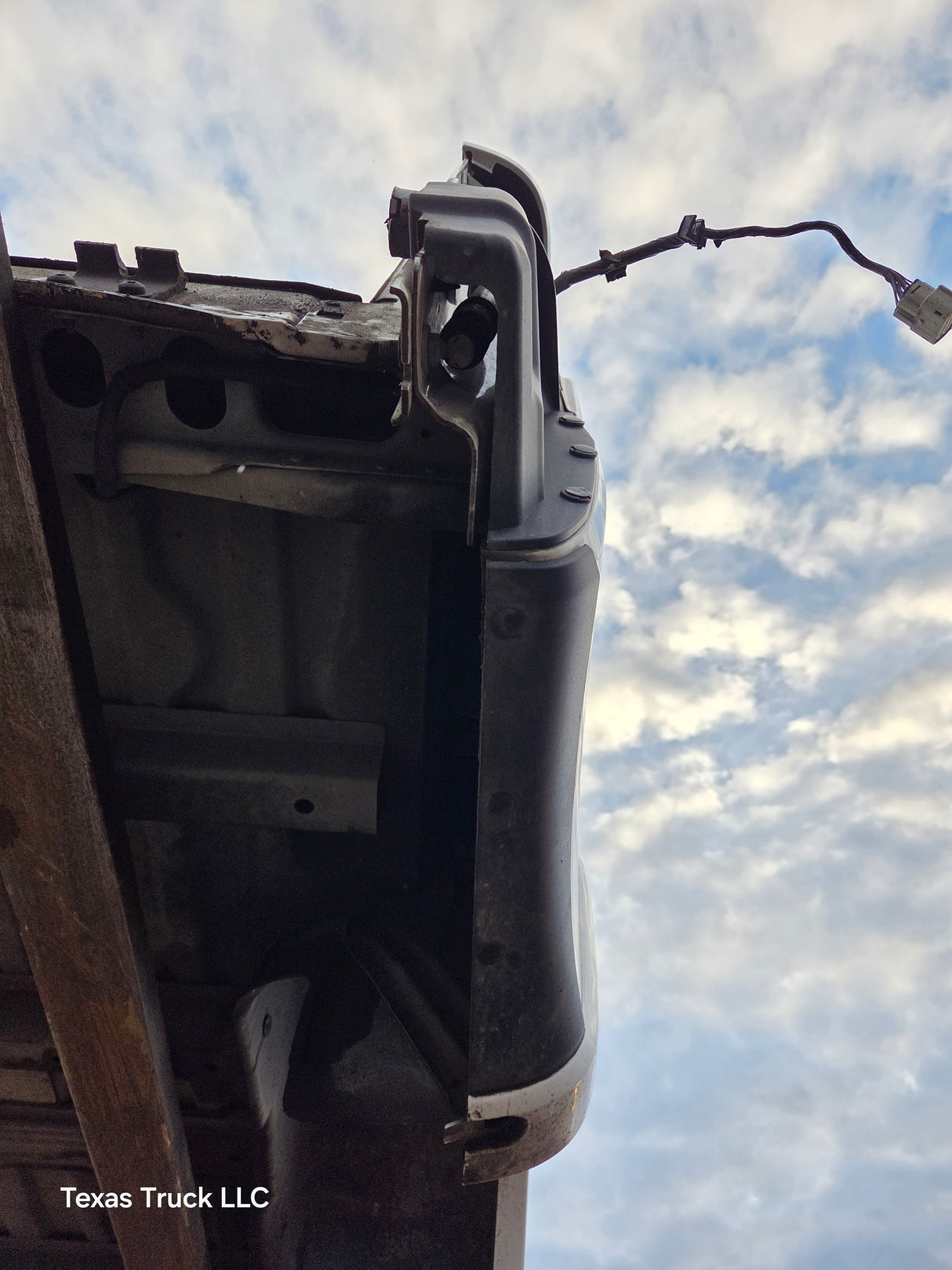 2017-2022 Ford F250 F350 Super Duty 6' 9" Short Truck Bed