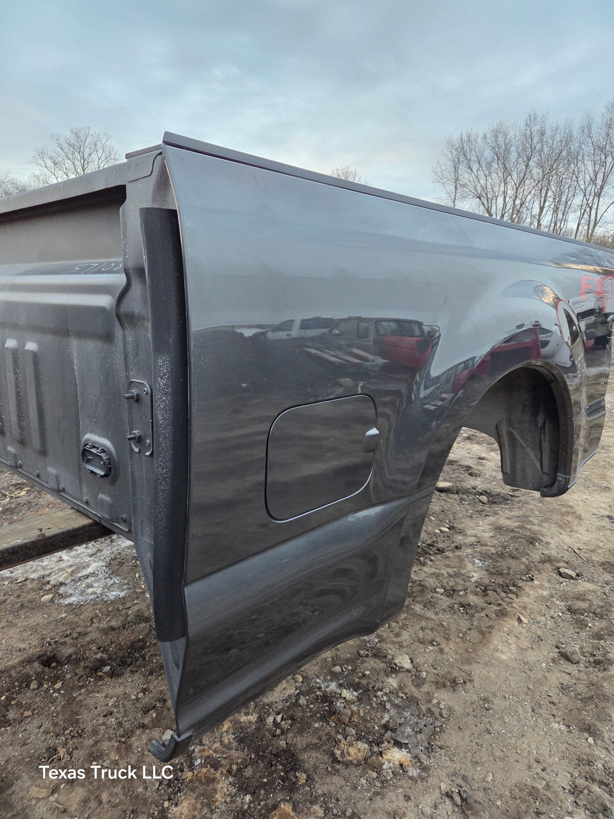 2017-2022 Ford F250 F350 Super Duty 6' 9" Short Truck Bed