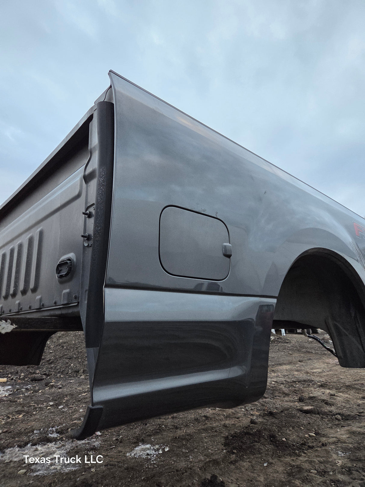 2017-2022 Ford F250 F350 Super Duty 6' 9" Short Truck Bed