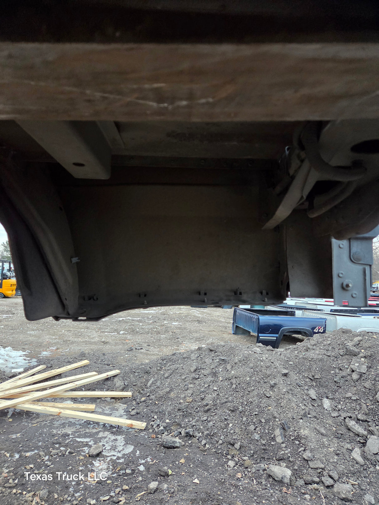 2017-2022 Ford F250 F350 Super Duty 6' 9" Short Truck Bed