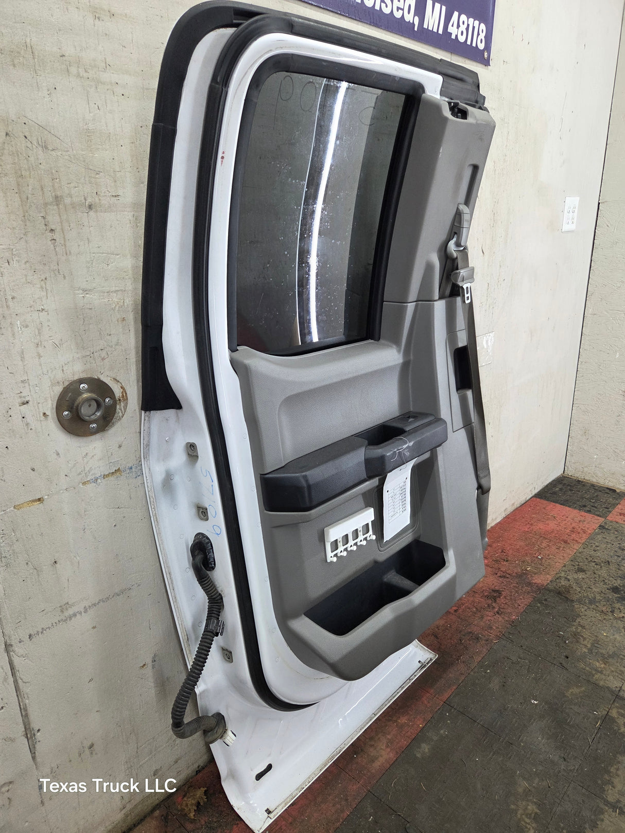 2015-2022 Ford F150 / Super Duty Extended Cab Driver Rear Door LH F250 F350 F450 F550