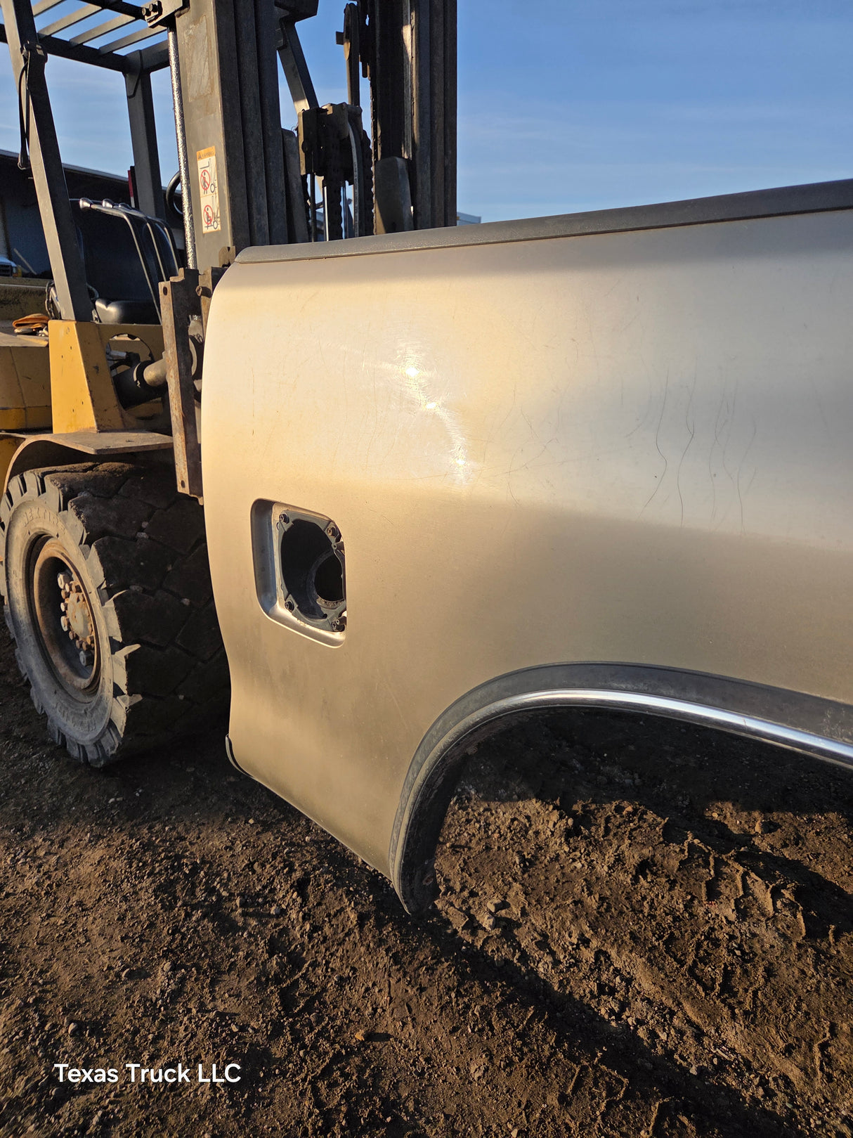 1999-2006 Toyota Tundra Short Bed 6.5' Truck Bed