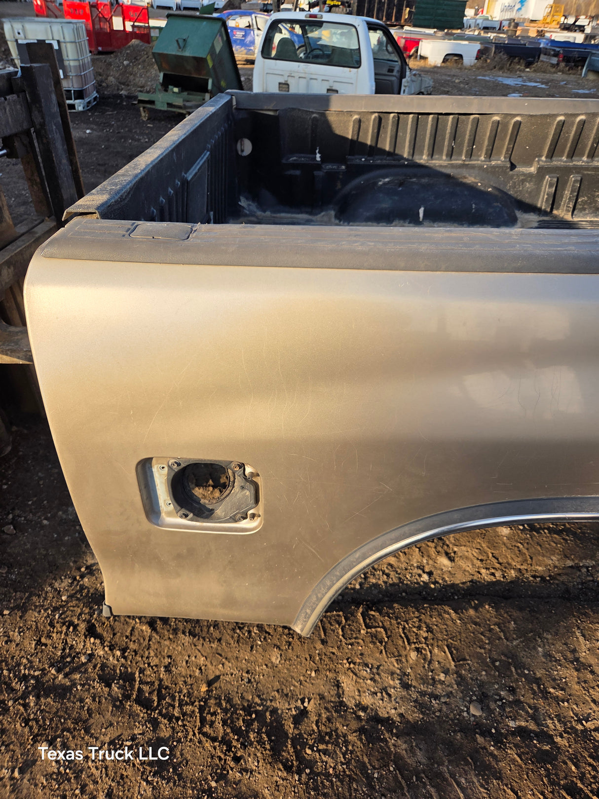 1999-2006 Toyota Tundra Short Bed 6.5' Truck Bed