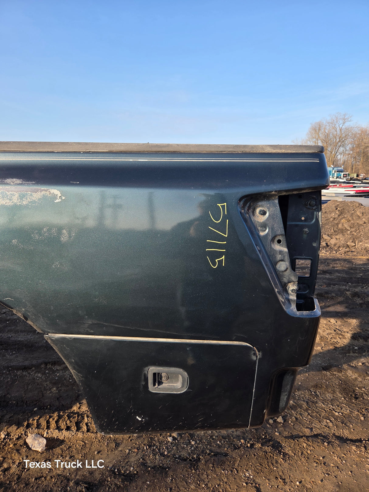 2004-2015 Nissan Titan Crew Cab 5' 6" Short Bed