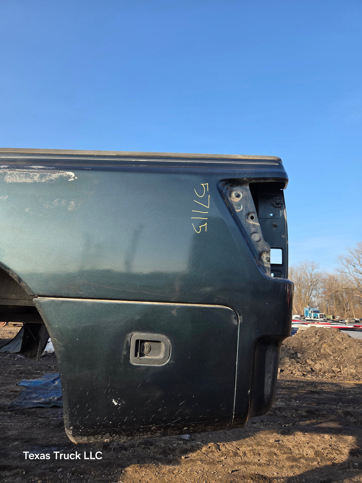 2004-2015 Nissan Titan Crew Cab 5' 6" Short Bed