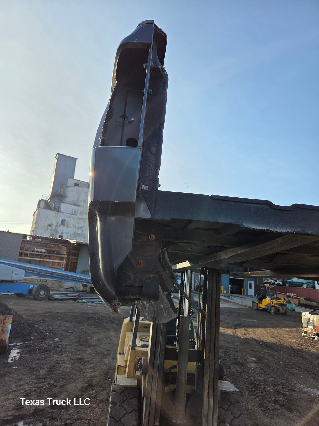 2004-2015 Nissan Titan Crew Cab 5' 6" Short Bed