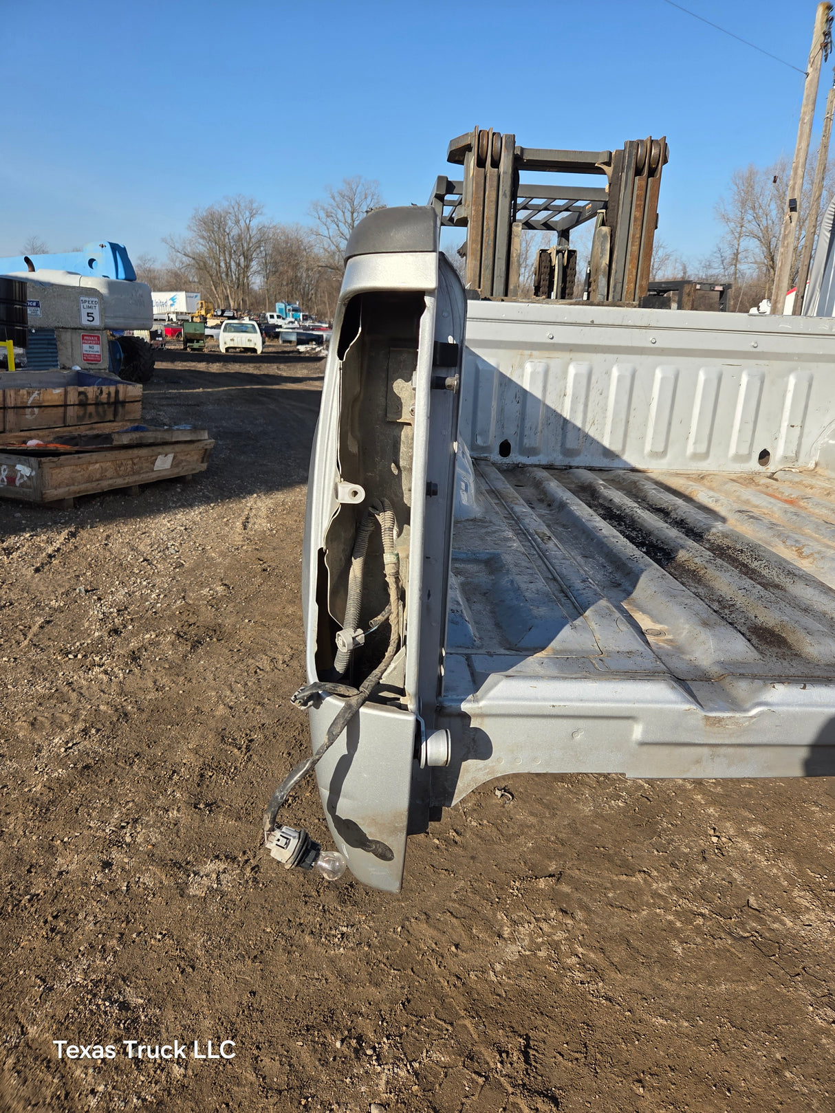 2005-2020 Nissan Frontier King Cab Truck Bed Short Bed