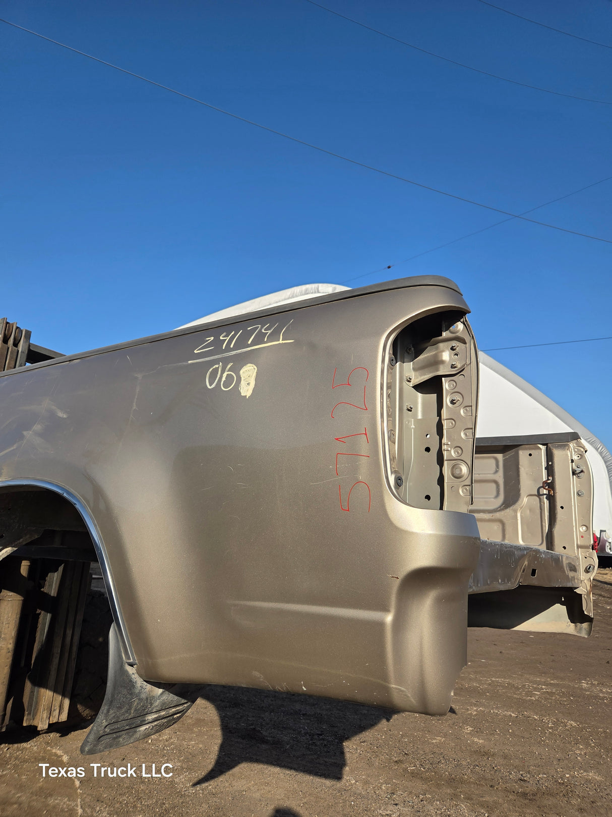 1999-2006 Toyota Tundra Short Bed 6.5' Truck Bed