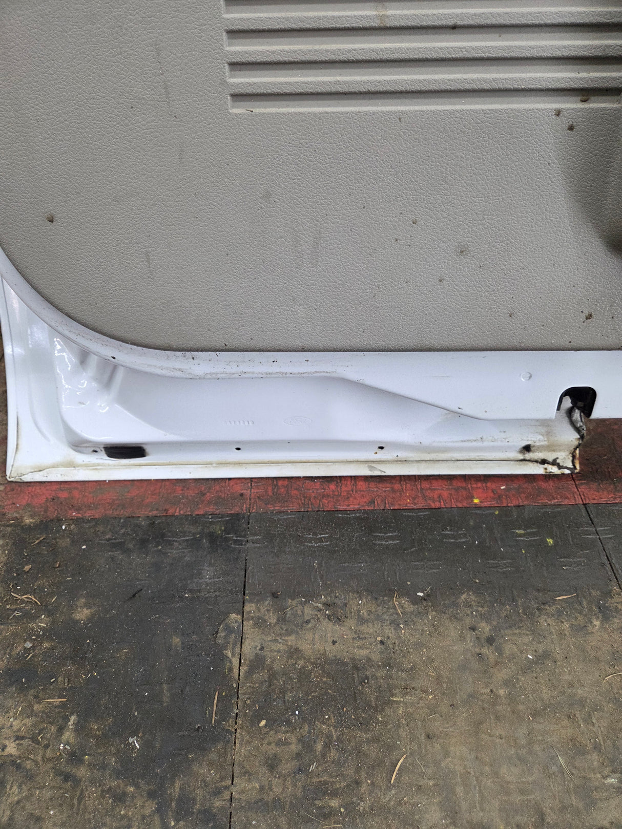 2008-2016 Ford Super Duty F250 F350 F450 F550 LH Extended Cab Driver Side Rear Door