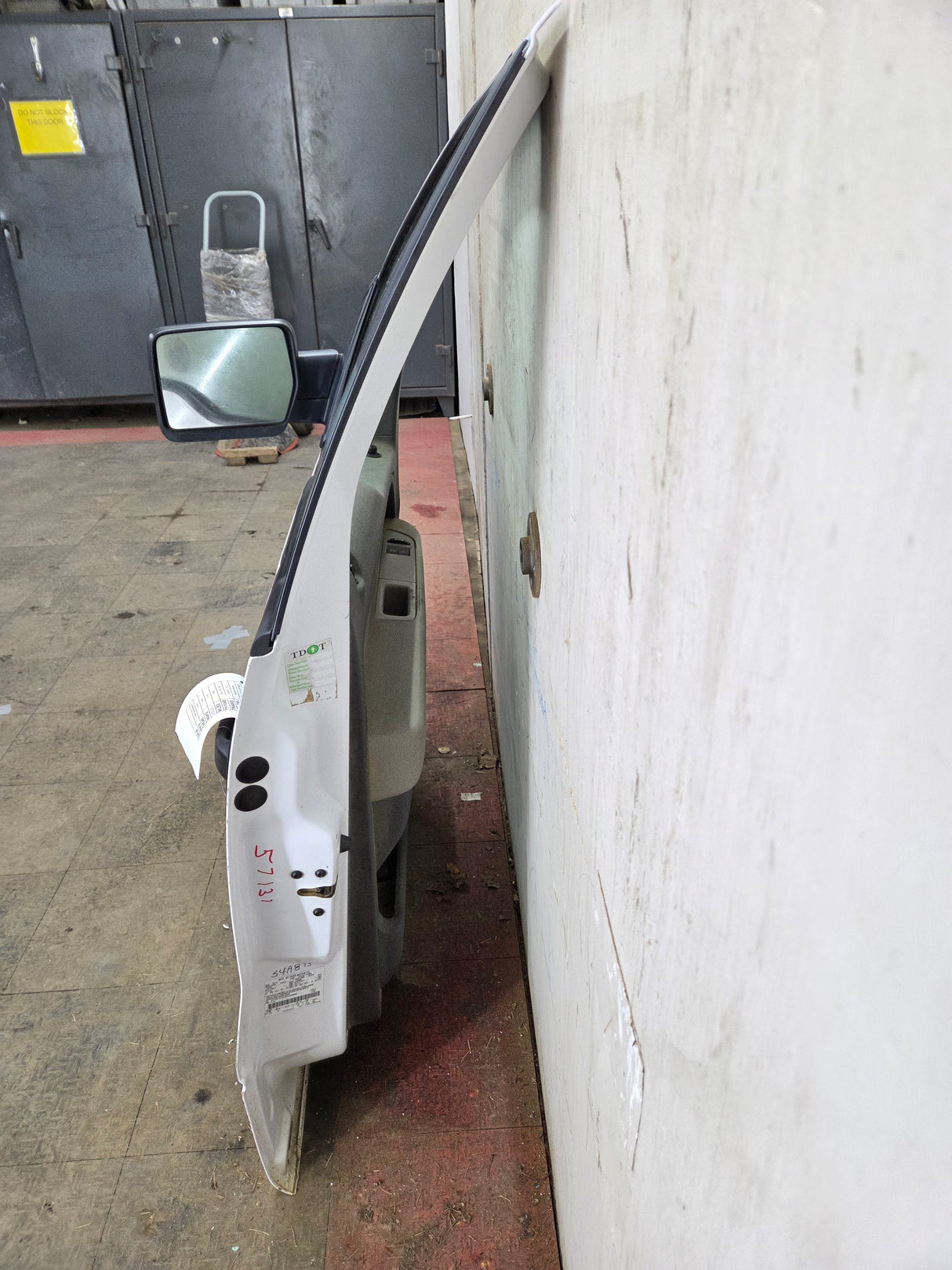 2009-2014 Ford F150 LH Driver Side Front Door