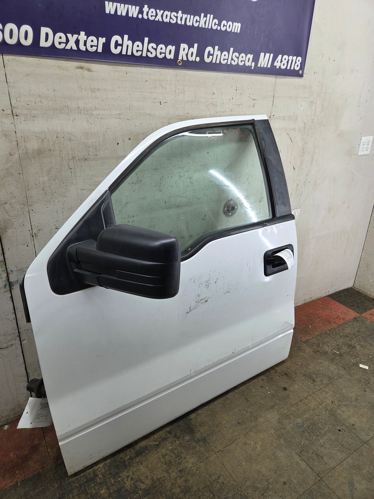 2009-2014 Ford F150 LH Driver Side Front Door