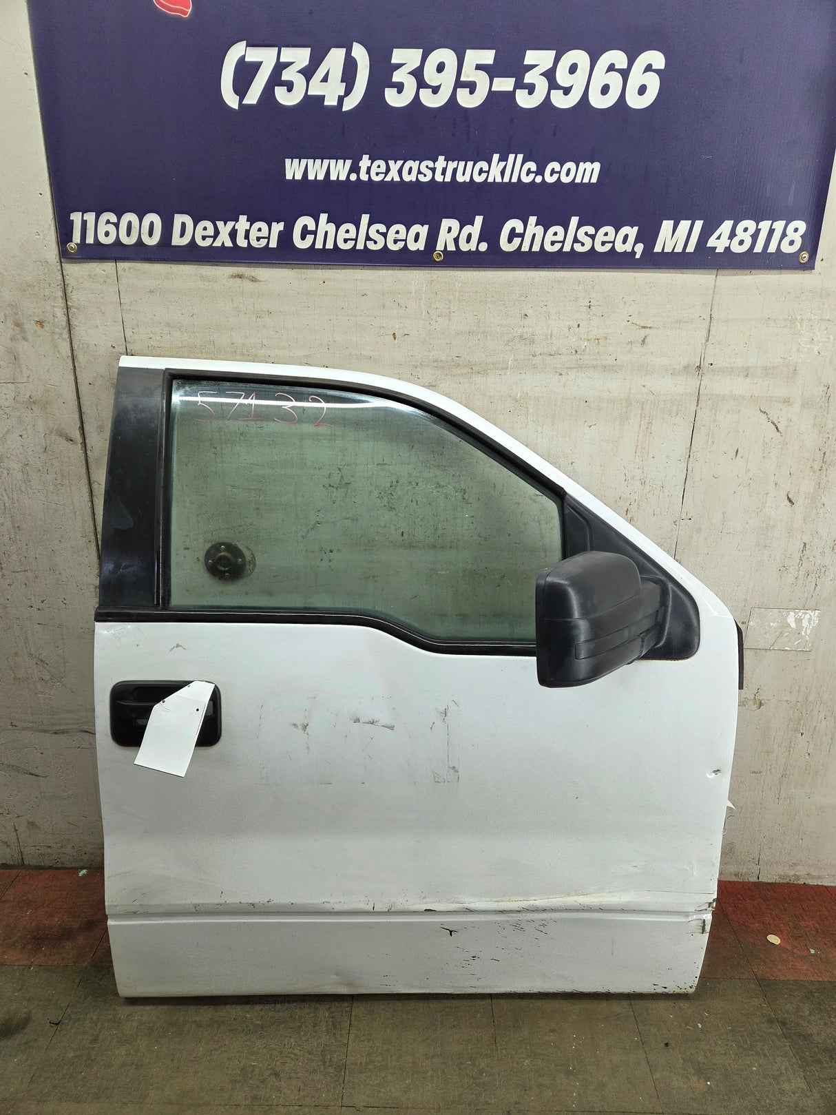 2009-2014 Ford F150 RH Passenger Side Front Door