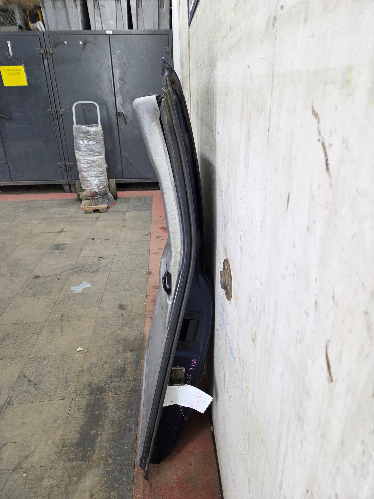 1994-2002 Dodge Ram 2nd Gen LH Driver Side Rear Extended Cab Door 1500 2500 3500