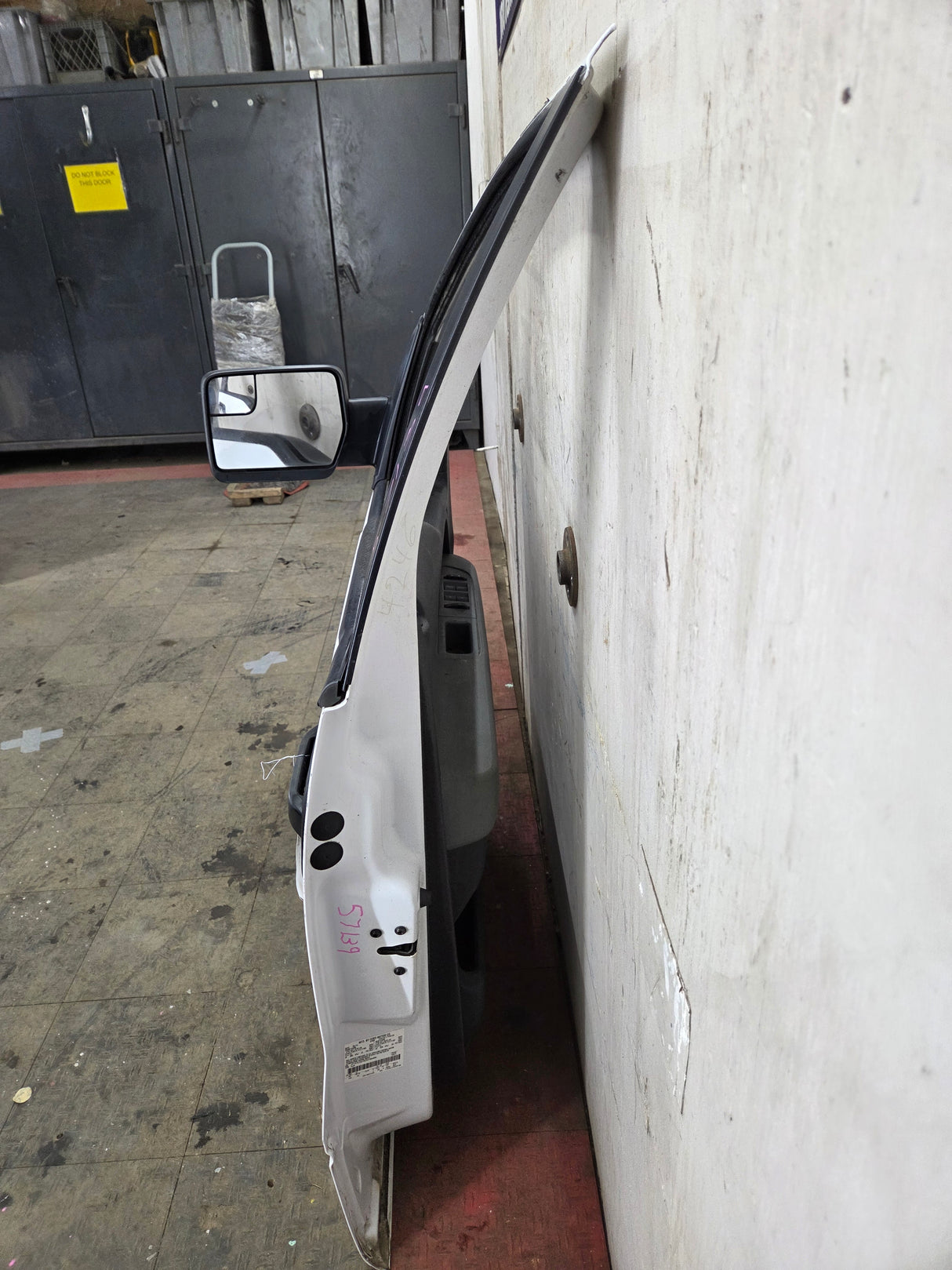 2009-2014 Ford F150 LH Driver Side Front Door