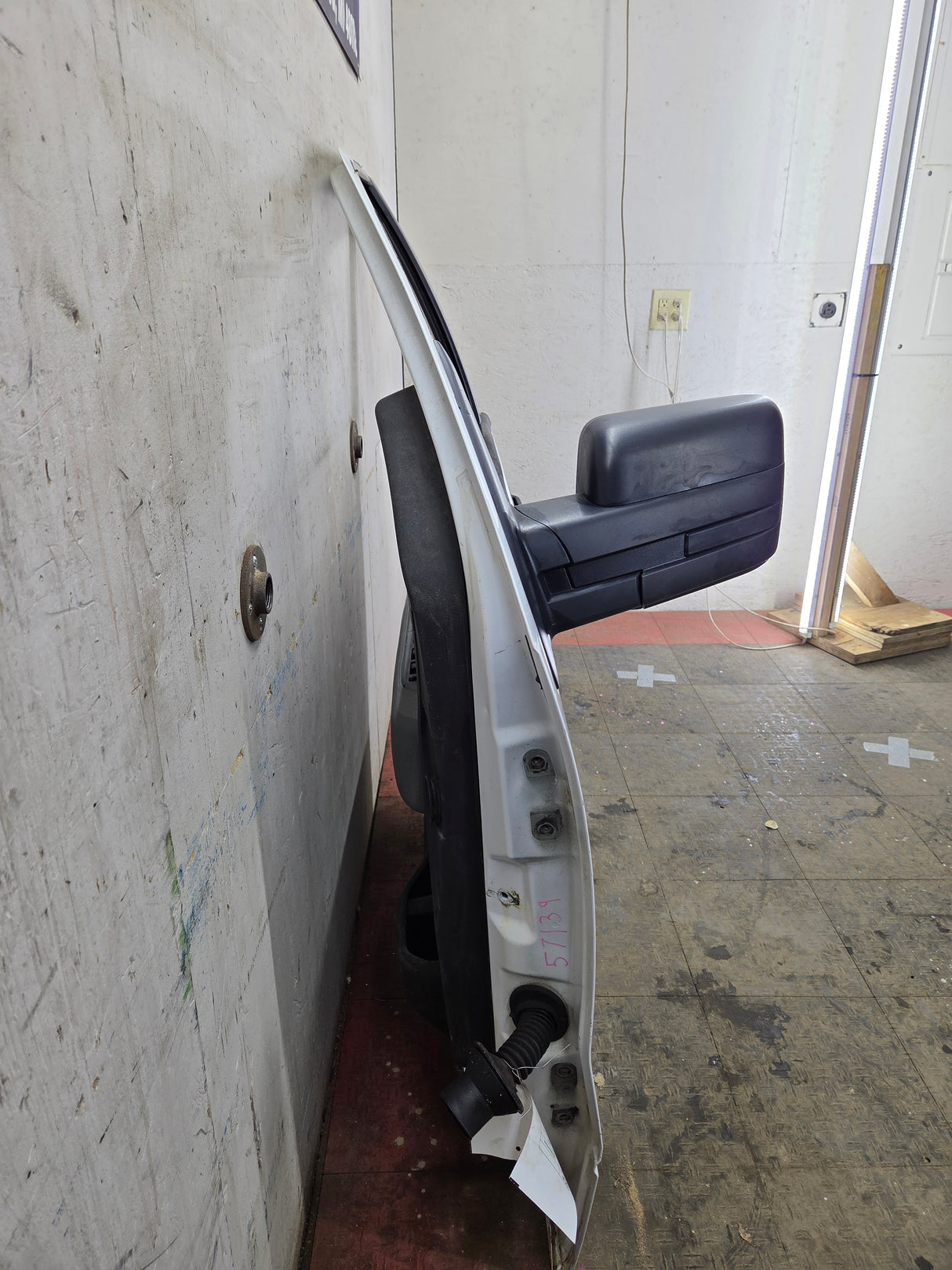 2009-2014 Ford F150 LH Driver Side Front Door