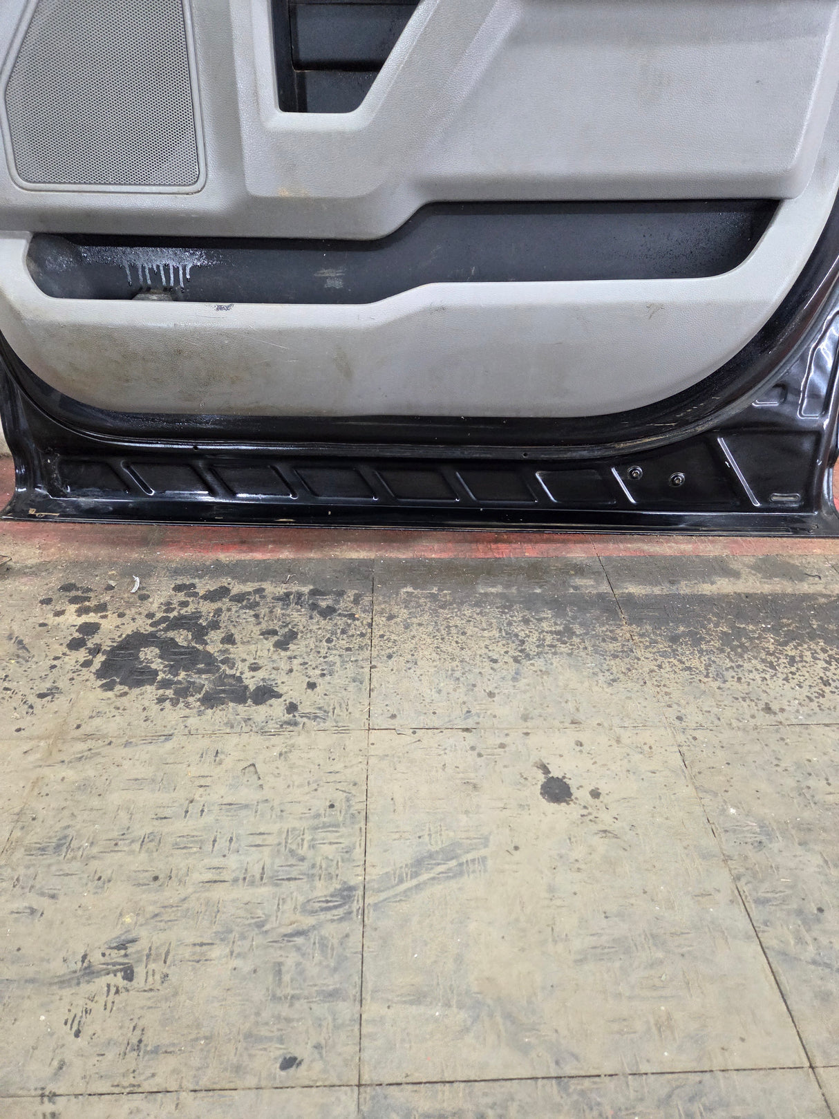 2015-2022 Ford F150 / Super Duty Passenger Side Front Door RH F250 F350 F450 F550
